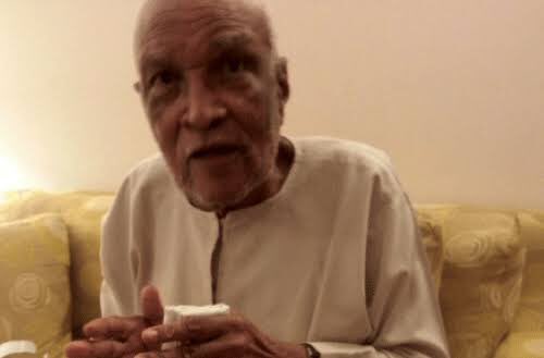 araisokun's tweet photo. When former IGP MD Yusuf contested the presidential election in 1999 under the Movement for Democracy &amp; Justice, his party, Onklei’s Person-to-Person Company did a memorable campaign: “If they give you money or food, take it, but don’t vote for them.” Or something to that effect. https://t.co/SJLTvfKxRE