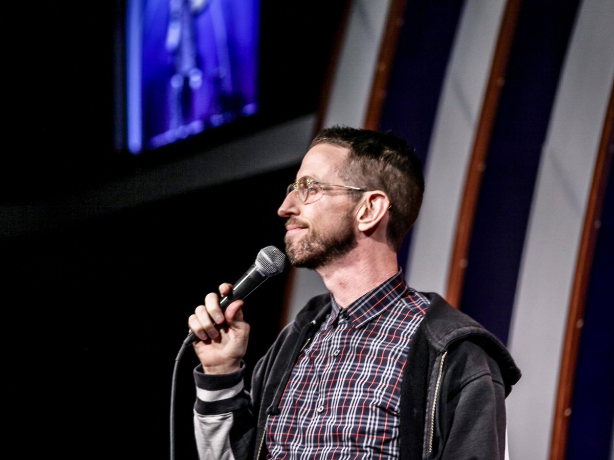 Laugh Factory tweet media