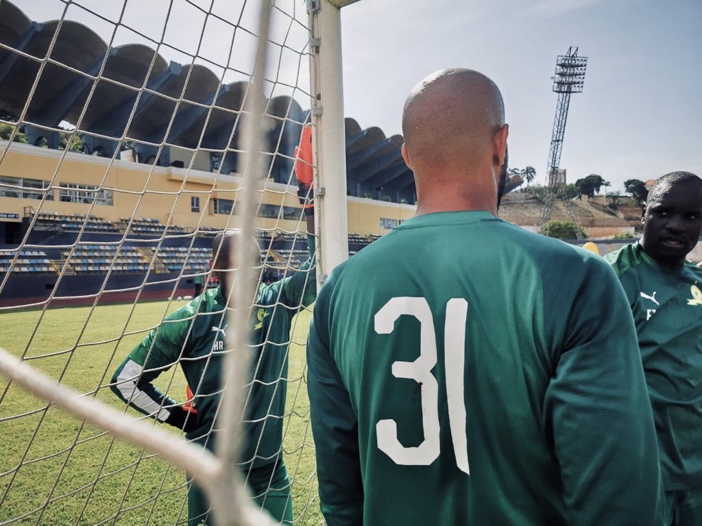 Masandawana's tweet photo. Training well, feeling good, we're ready for action. 🔜⁣
⁣
#Sundowns #CAFCL https://t.co/dJKbhGPyo8