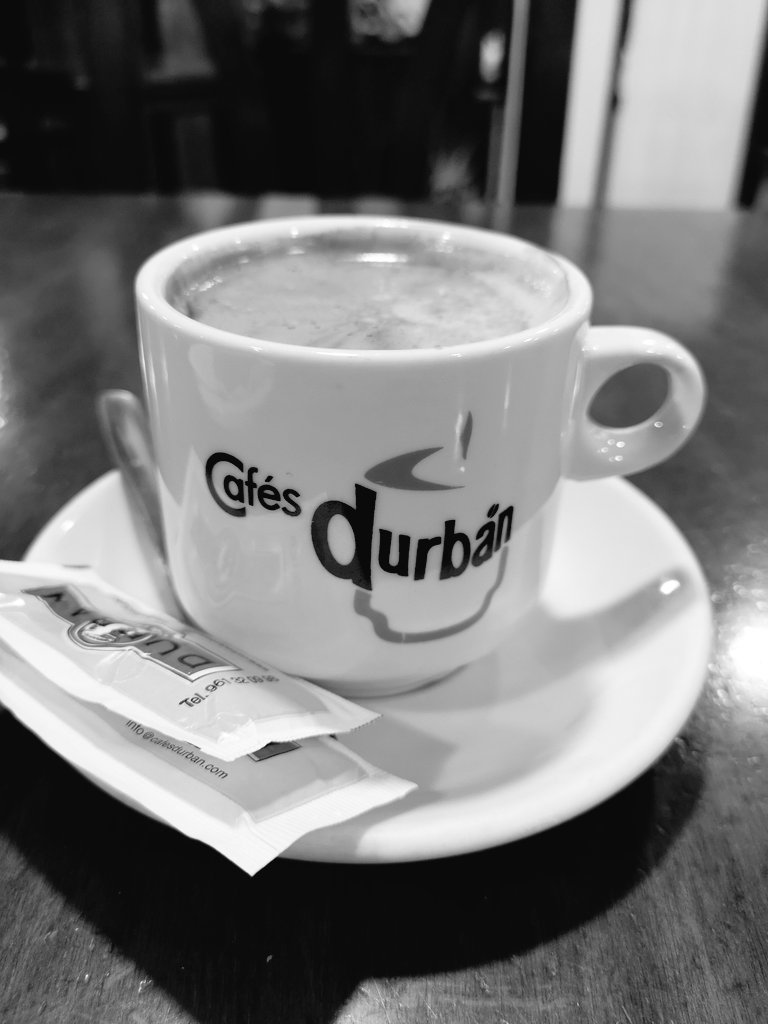 nitram_si's tweet photo. Pensando ya en la vuelta a casa después de una semana productiva... #porfinesviernes #cafe #etiquetasadehsivas #trazabilidad #cafesdurban https://t.co/oqML9nwnN6