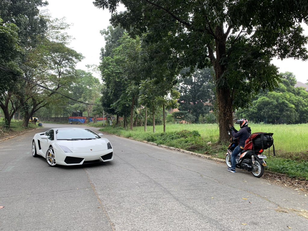 emcpradoautoph's tweet photo. Yung mas pogi pa yung auto mo kesa sayo🤷🏻♂️
#emcpradoautoinc #mobilitysimplified #lamborghini #lamborghinigallardo #tgif https://t.co/w7ATSlT8AO