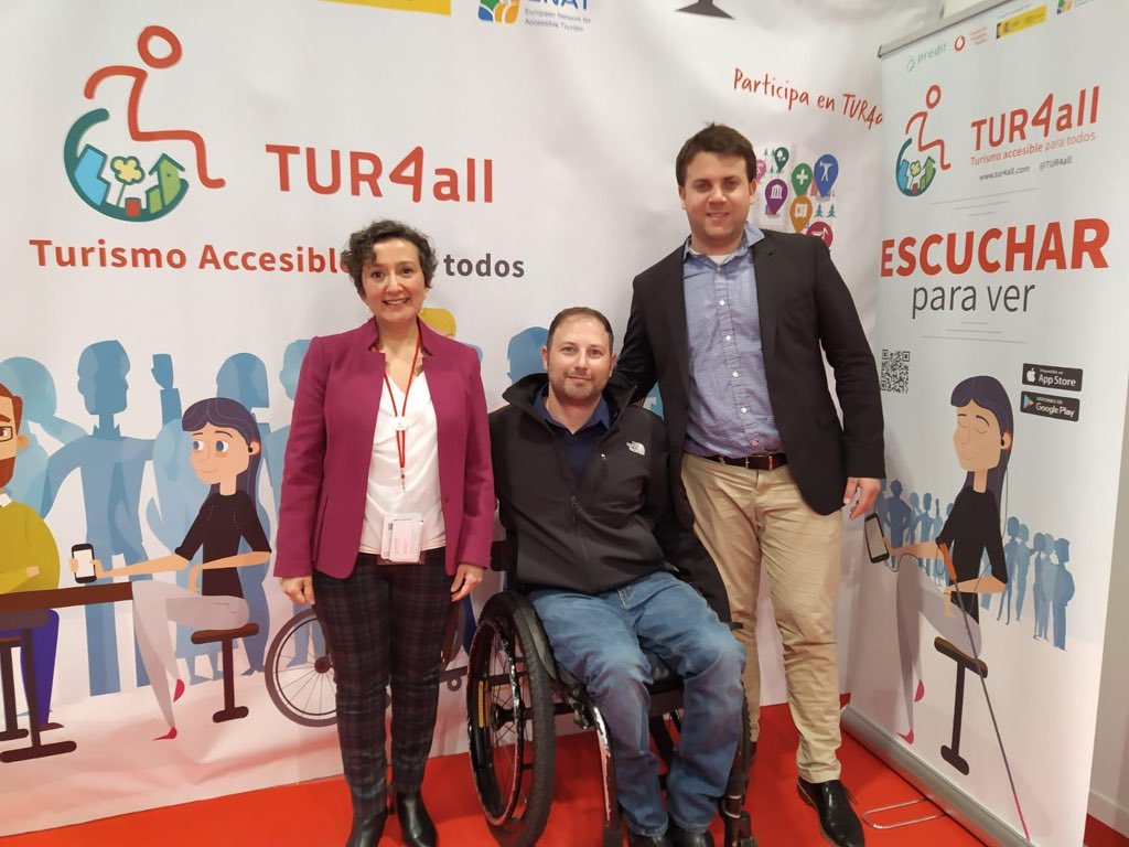TUR4all's tweet photo. Nos visita en nuestro stand de @fitur_madrid el CEO y founder de #Travaxy, una agencia israelí de viajes #accesibles. ¡Un placer establecer alianzas internacionales! #FiTUR4all #FITUR2020 https://t.co/LpHWma84ra