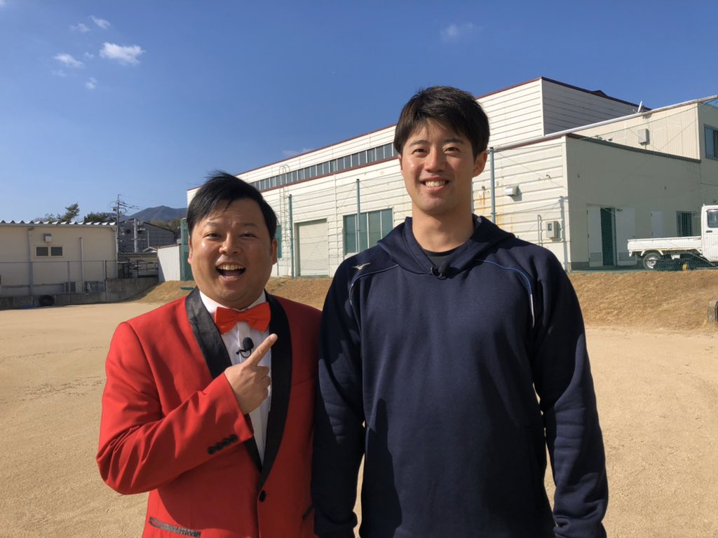 ballboysatake's tweet photo. 今日の
ボールボーイ佐竹のＳＭＶＰ は
ドラフト2位 の
宇草孔基 選手が登場！
走攻守、三拍子そろった大型外野手として期待される宇草選手のプライベートを直撃します！
めちゃくちゃ素敵な方でしたよ！ぜひご覧ください！

#カープ
#smvp
#宇草孔基
#プライムフライデー 
#ボールボーイ佐竹 https://t.co/IL1VhnVcTz