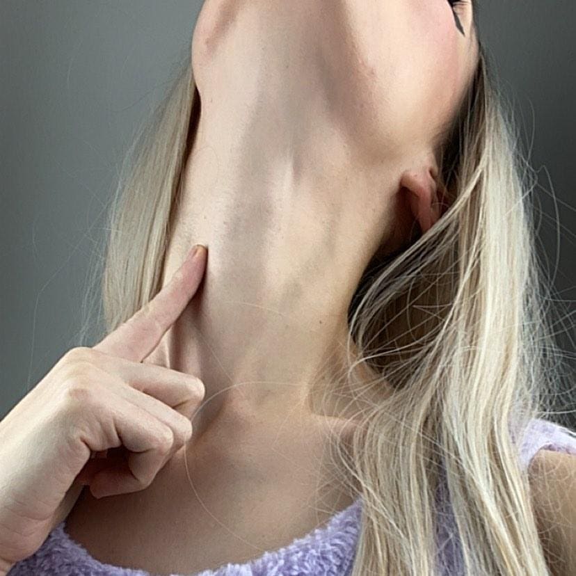 lacravater0uge's tweet photo. #neckfetish
#neckmodel https://t.co/2BrA9vPJ4q
