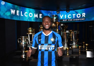 EaglesEye360's tweet photo. Victor Moses Completes Inter Milan Loan Switch https://t.co/e4YFo7vJkF https://t.co/F6zPrpaucb