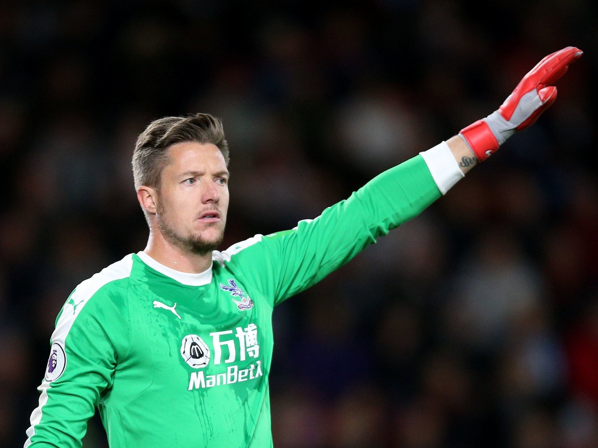 33. urodziny wi tuje dzisiaj Wayne Hennessey.

Happy Birthday,  