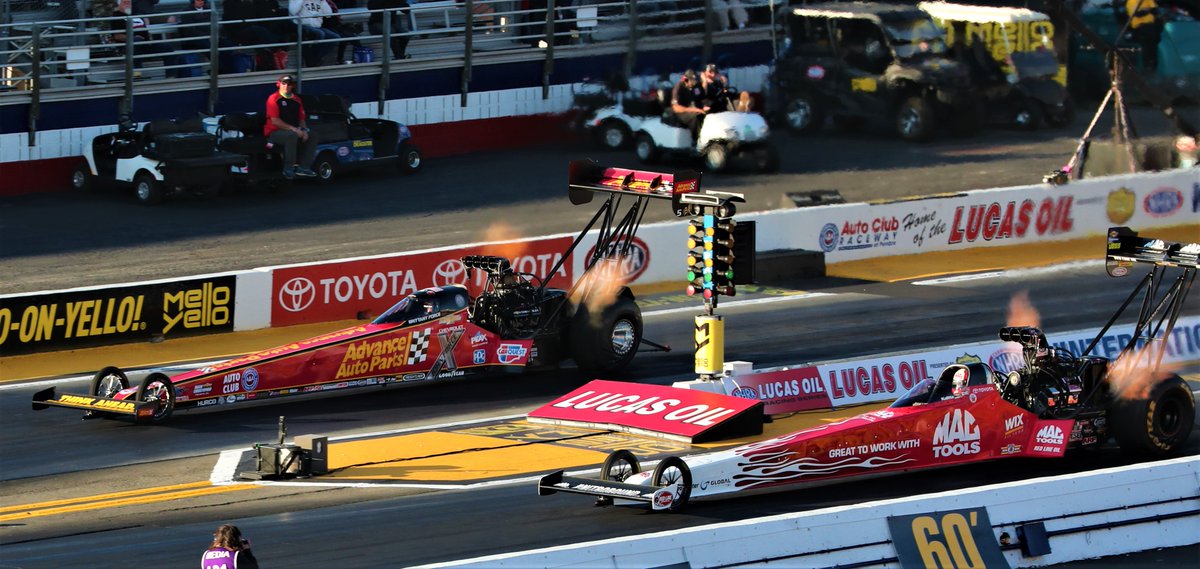 ELZZ101's tweet photo. Are you all getting Ready ? #winternats #2020 #NITROTIME @NHRA @NHRAReinhart @WFOJoe @wst_photo @katmac801 @AmandaBusick @JFR_Racing @TeamKalitta @shoeracing Check out this Toe Cart #nitro ? @BrittanyForce @courtneyforce https://t.co/i8TYJPT49E
