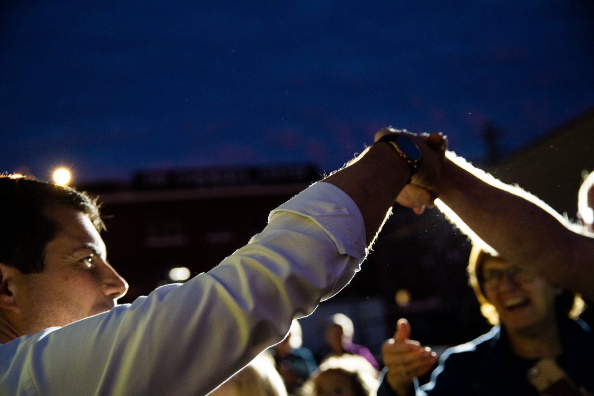 PeteButtigieg tweet picture
