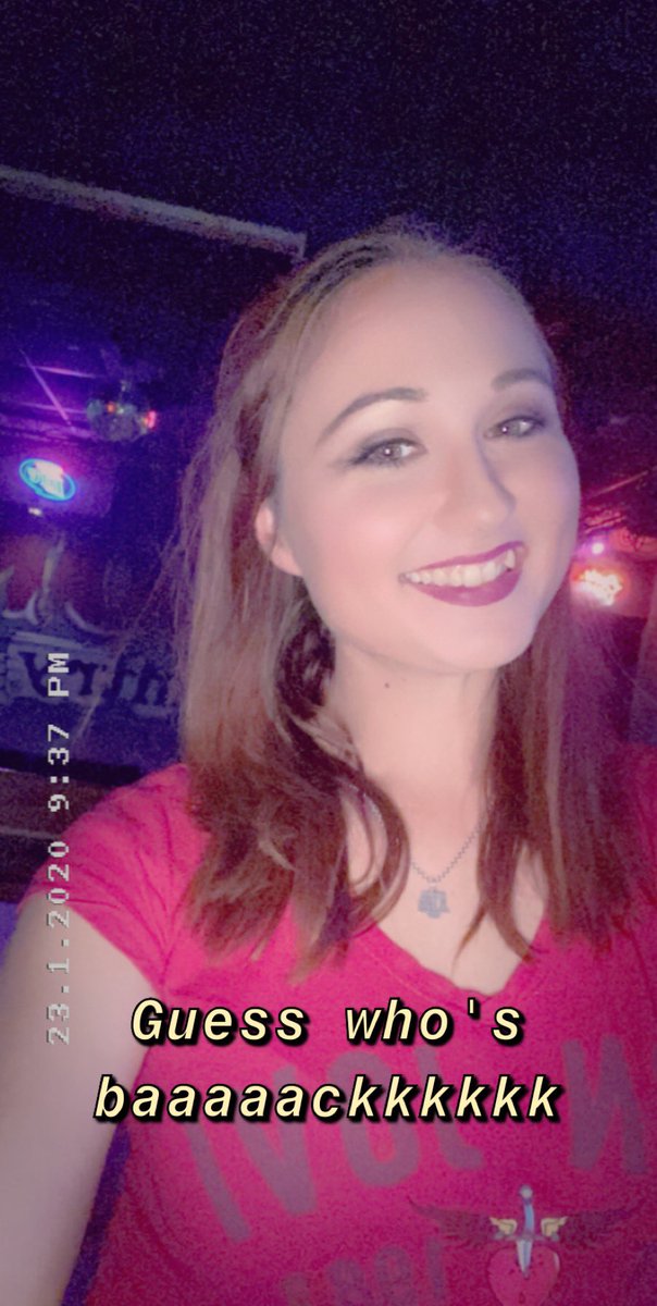 BrieBones's tweet photo. Back at my home away from home! I'll be slingin drinks tomorrow and Saturday night! And soon to come we will be bringing Karaoke back on Thursday nights!!!! Come see me!!!! #NeonCountry #Neonnights #Countryaf https://t.co/HFaidI3Iw9