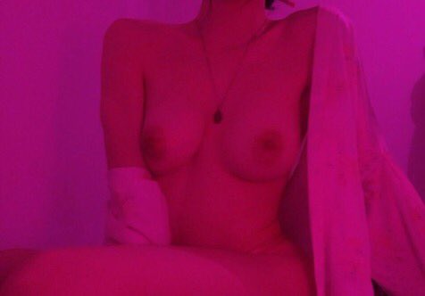 sn9xe's tweet photo. thank you for all the nudes this week💗 i love you all😘 (+200 more)
#nudes #horny #india #sex #porn #freenudes #sexy #lesbian #LGBT https://t.co/cyBhJIKLSN