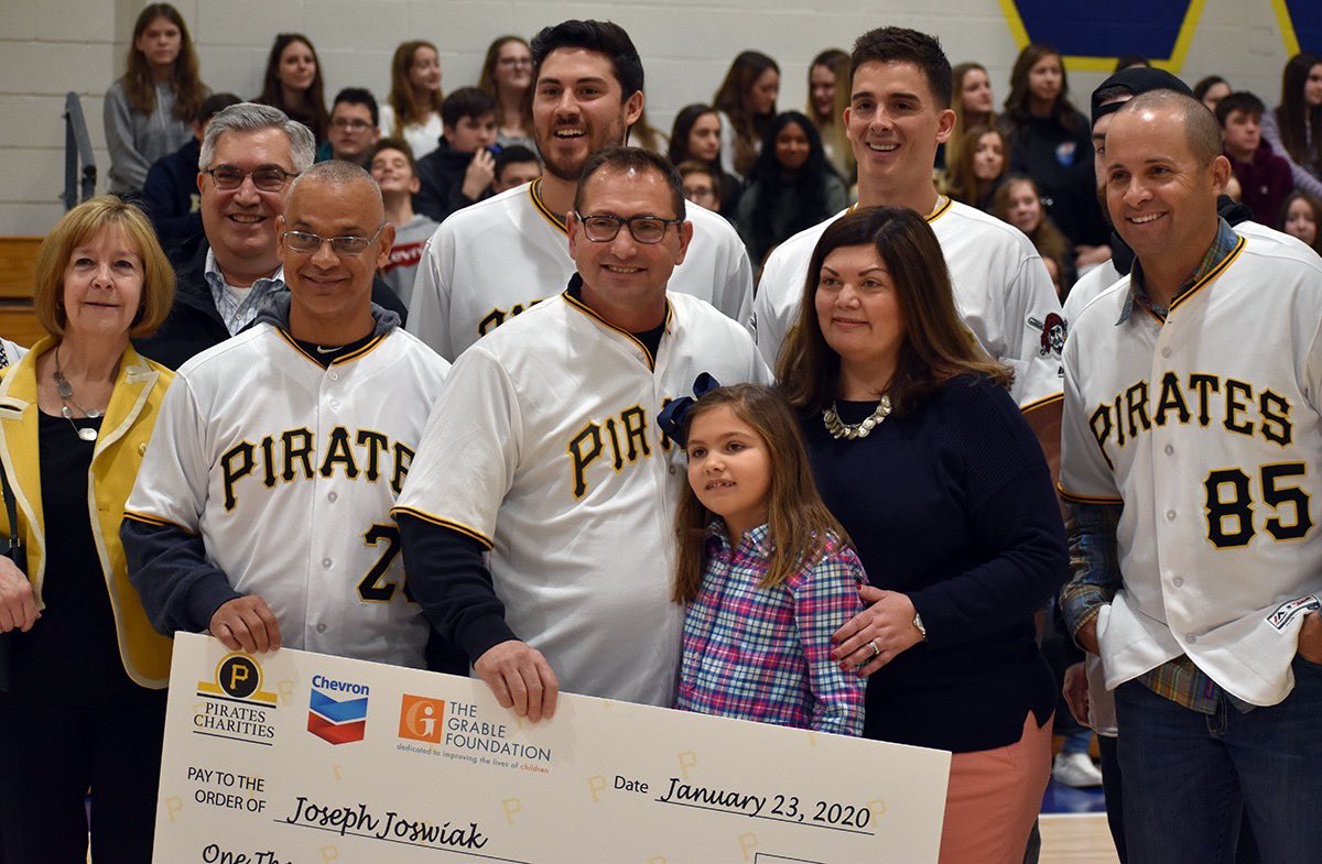 MarsAreaSD's tweet photo. 👏🎉Congratulations to Joe Joswiak, Mars Area Middle School health &amp; physical education teacher. He was named an “All Star Teacher” today by the Pittsburgh Pirates and Pirates Charities. #greatthingstodo #marsarea #pirates https://t.co/m5Blv79bzC
