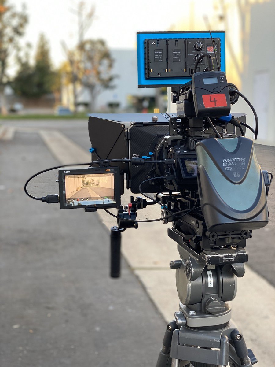 LA36TV's tweet photo. Behind the Scenes with LA36!
•
Getting our new cinema rig ready for a busy day in the field tomorrow. It’s her 1st day out so she’s nervous, but she’ll do just fine!
•
•
•
•
•
#la36 #productionready #sonya7iii #readyforbattle #gearprep #myoffice #officefortheday https://t.co/FZUeM12fOF