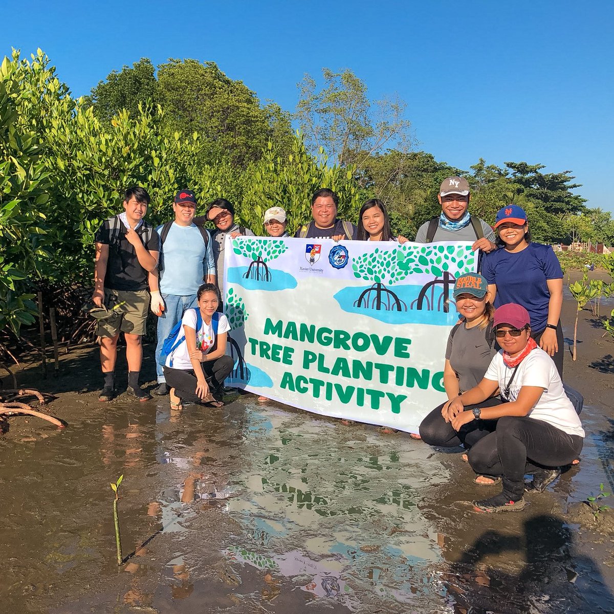 01.24.2020
Friendship with a Purpose 🍃
#MangrovePlanting