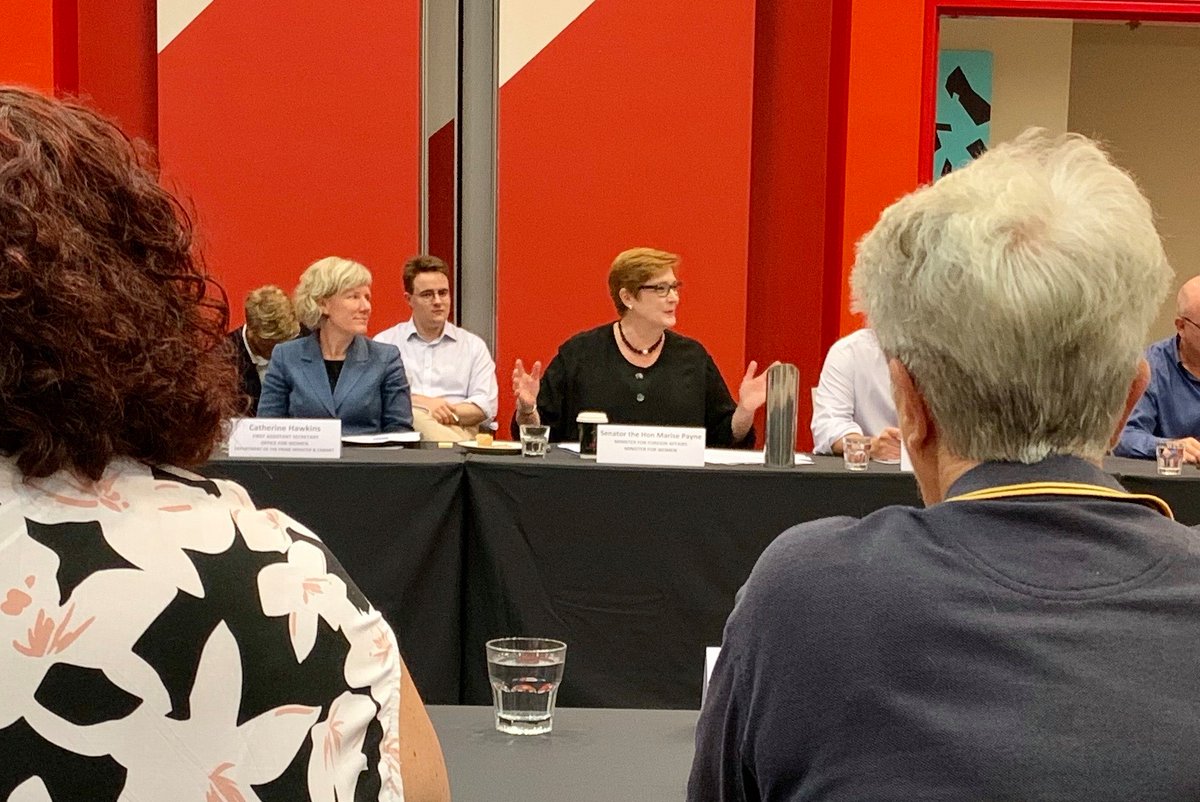 c2_hills's tweet photo. At the invite of @PatConaghanMP, Cara Dale and @dan_maltman met with Senator Marise Payne, Minister for Foreign Affairs &amp; Minister for Women. Pat Conaghan MP helped organise and co-host yesterdays roundtable with local representatives around impacts of recent bush Fires #fires https://t.co/99AXC7ehAU