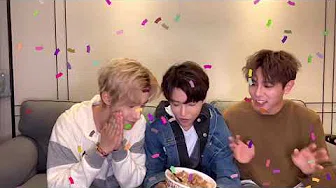 bananateamsubs's tweet photo. [ENG SUB] [Ep. 9] ΒΔΒΞ's Unboxing - Food Pairings: Creative or Shady? (Part 2)

Watch: https://t.co/q5OyBXqPwb

⇢ [ #QiuZhixie | #BeiHonglin | #LinChaoze ]
⇢ [ #邱治谐 | #贝汯璘 | #林超泽 | #TANGRAM ] https://t.co/qyo9o6BKLf