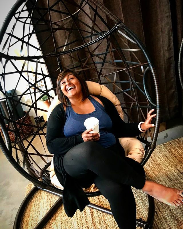 aliajkhan's tweet photo. Let’s see how well y’all know me. 😂Caption this. (Be nice!) 😅
.
.
#LaughterIsTheBestMedicine #Yoga #YogaStudio #YogaStudioOwner #Entrepreneur #FemaleEntrepreneur #LadyBoss #SmallBusiness #ATX #ATXLiving #ATXYoga #AustinTexas #SouthAustin #AustinYoga … https://t.co/FuwUmc0oqB https://t.co/hQZZKNBo59