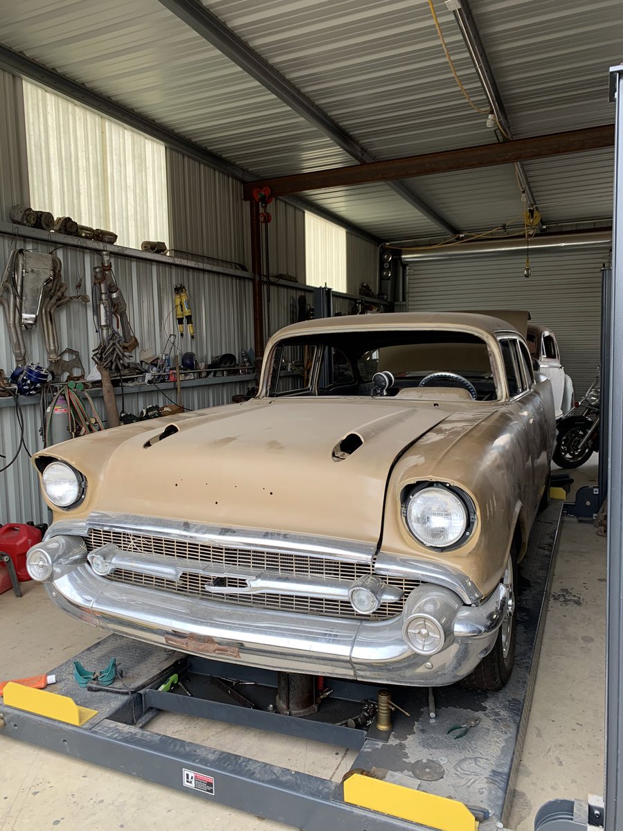 MikesWorx's tweet photo. 57 Chevy 210 windshield install with @Precision___ seal. Contact us today for a quote or to schedule an appointment. #sealyourbuildright #mikesagw https://t.co/Wok70YWO2C