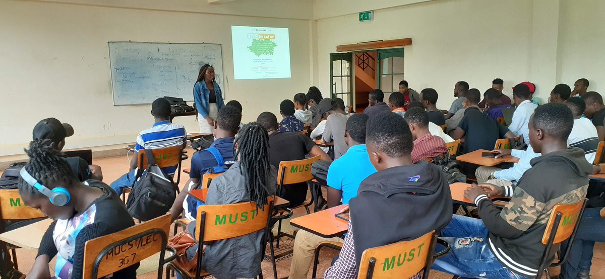 frankline_kihiu's tweet photo. Things are already rolling ✅

Nice work by the ever amazing co-team🔥🔥
You guys are amazing @alleckey_njenga @zaburioba @KenNgare1 @wamboey2 Clara Steen and @LincolnMunene9 

#DeveloperStudentClubs #DSCMeru #SolutionChallenge @auwalms https://t.co/EbJ4GSiHqi
