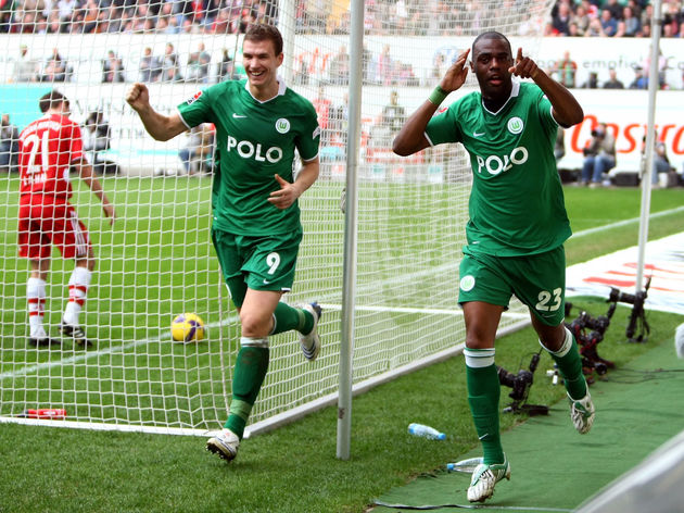 Footballtweet's tweet photo. The streets will never forget. 🔥 https://t.co/cRmZvxUwcI