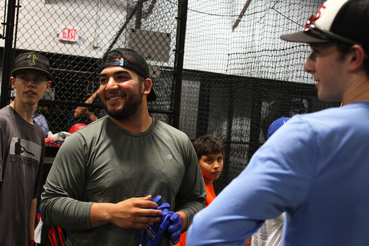 247LineDrive's tweet photo. Look who showed up tonight in Coppell!
@HipHipJose5 taking cuts, working with DFW players at 24 7 LINE DRIVE!
BP Night every Thursday 8:00 - 9:30 PM. https://t.co/oxrXkIWI63