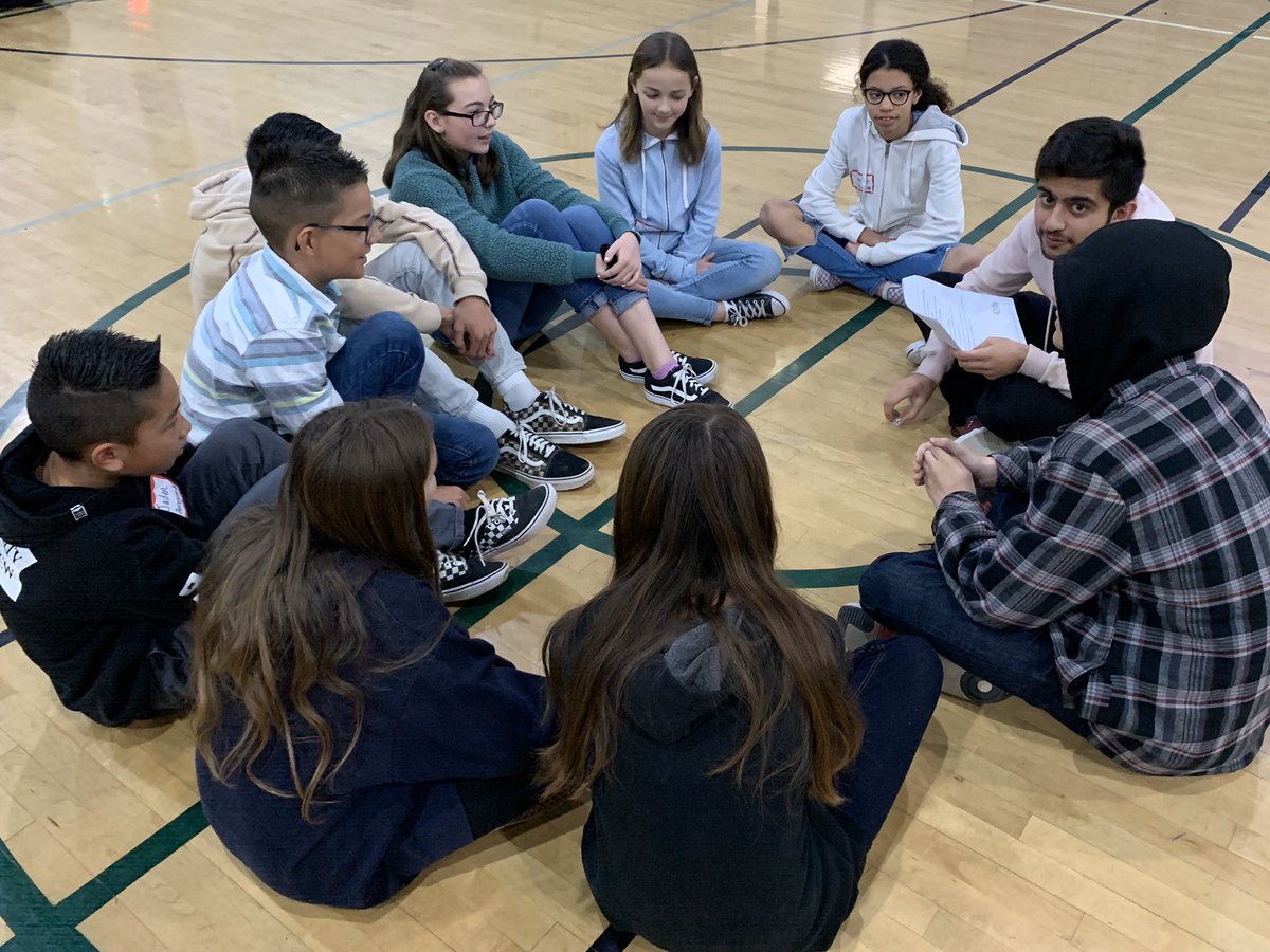 sinaloasabers's tweet image. Thank you to @MNMSorg for facilitating Changemaker Days for nearly 240 Saber leaders over the last two days! Students had an incredible opportunity to share with one another, learn each other’s stories, and start working to bring about change on our campus.