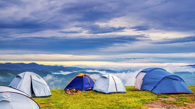 WebWiks's tweet image. Today we are going to discuss some best camping gadgets which we need while we go camping.

At the point when that hotly anticipated outdoors trip at long last springs up, ensure you add these open-air basics to your pressing rundown, and you&apos;ll have  # webwiks.com/techcorner/gad…