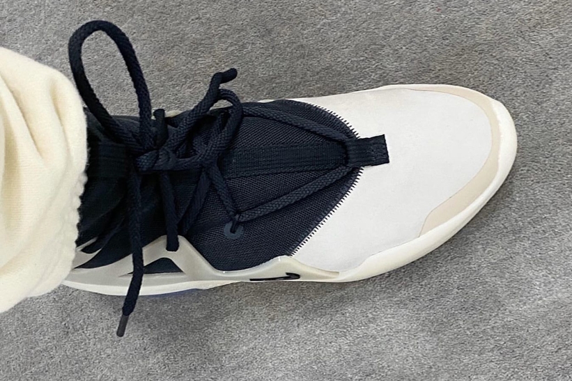 fullress's tweet photo. 2/10発売！

ナイキ エア フィア オブ ゴッド 1 “ブラック/ホワイト” (NIKE AIR FEAR OF GOD 1 “Black/White”)
https://t.co/BGPYzxr70j https://t.co/Sr23ip3qTc
