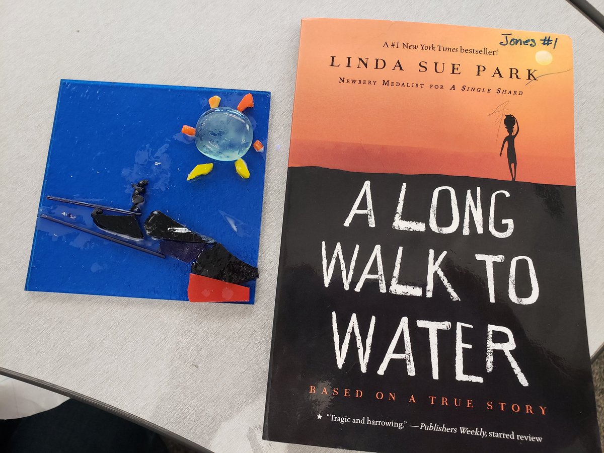 JamminJoneses's tweet photo. Powerful Historical Fiction that lead to deep discussions around equality, racism, and being an ally. We created glass art to express our dedication to build a better world by reflecting the themes in our books. These kids will change the world! #quatamarocks #QuatamaSTEAM https://t.co/vFFd1eTX73