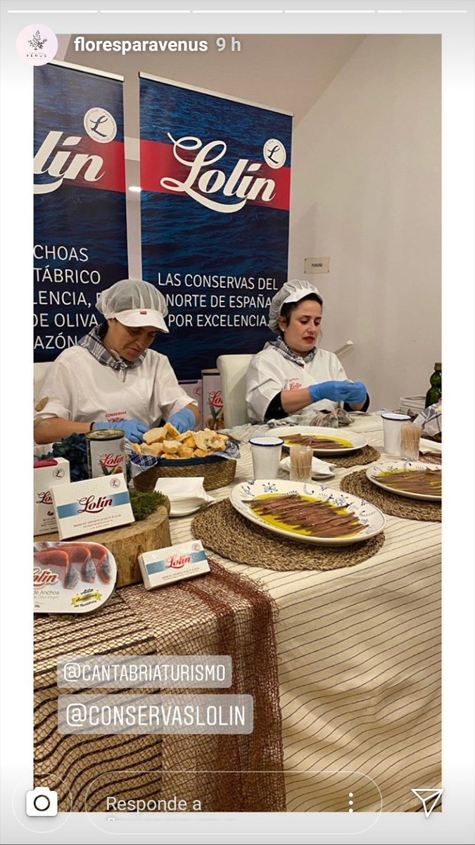 ConservasLolin's tweet image. Ayer, jueves 23 de enero por la noche, se celebró en la Casa de #Cantabria de Madrid la cena Institucional del Gobierno Cántabro, en el que dos de nuestras limpiadoras demostraron cómo realizar el filete de #AnchoaDelCantabrico #Lolin de forma artesanal y manual @CantabriaTurism