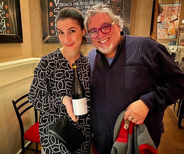 LaNaveEtnaWines's tweet photo. Who drunk the #millesulmare ??? Always an immense joy to see @charliewines ☀️ your life is a movie and deserves a movie 🎥 see you soon on mount etna 🌋 https://t.co/lS4QFioTqr