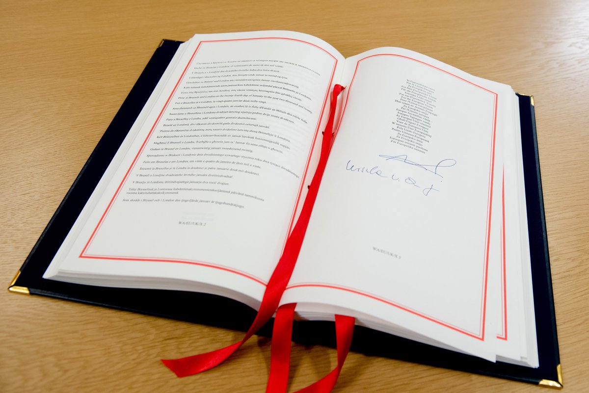 vonderleyen's tweet image. .@eucopresident Charles Michel and I have just signed the Agreement on the Withdrawal of the UK from the EU, opening the way for its ratification by the European Parliament.