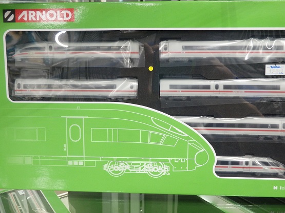 Tamtam秋葉原店 鉄道模型 ポポンデッタ 1月新製品 ｎゲージ Db ドイツ鉄道 Ice3 Class403 8両 Ns オランダ鉄道 Ice3 Class406 8両入荷しました また Crh380al増結8両 も入荷しています なおｉｃｅ３はパッケージが非常に似通っておりますので