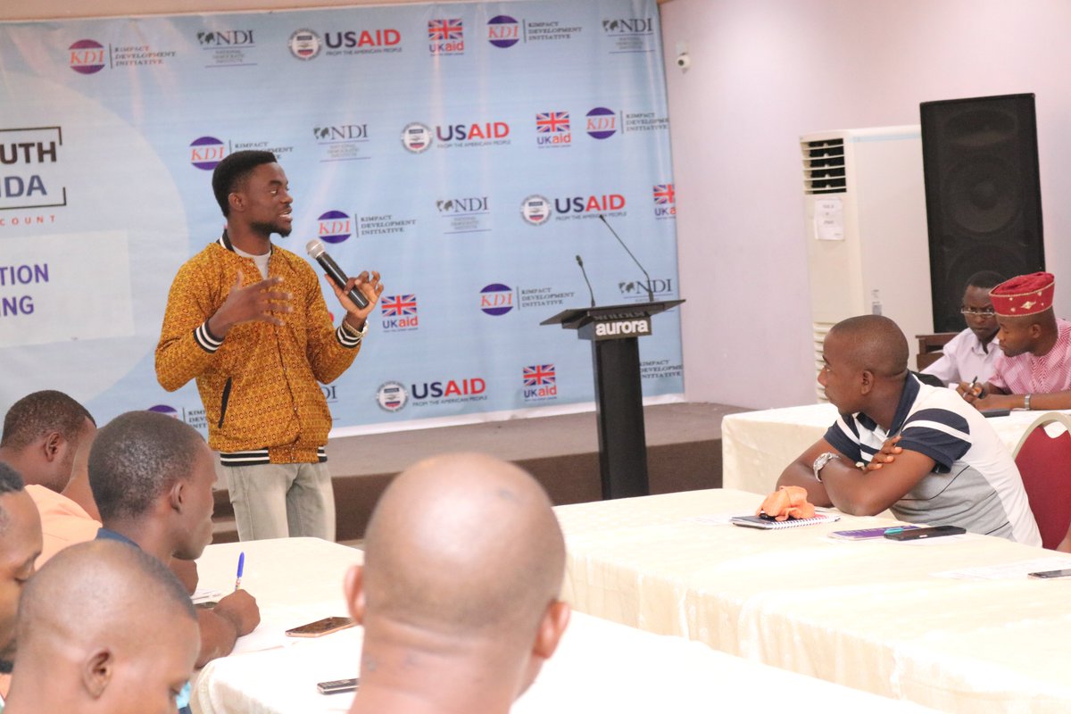 Kimpact_Global's tweet photo. #OsunYouthAgenda #ReflectionMeeting
12 #Experts and Allies
35 #OsunYouthAgenda Lg hub Coordinators
1 #Agenda 
5 #Thematic areas and 
Over #42Advocacy all towards the development priorities need of @IpinleOsun Youth -@femijohn0 Head of Research and Communications @KDI_ng https://t.co/KoYQeFxmPm