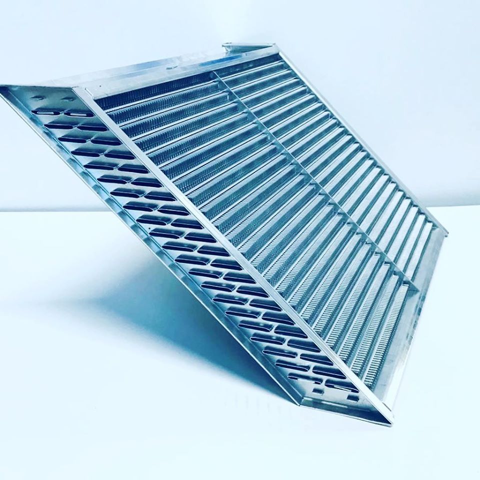 AlphaPerforman1's tweet photo. Cooling Solutions! #apf we use only the most efficient and reliable cores, made in Britain. This combined with our highly skilled fabrication and welding techniques make for an unbeatable combination  #alphaperformancefab #cooling #radiator #intercooler #itec #britishengineering https://t.co/Nb1hgHqbxh