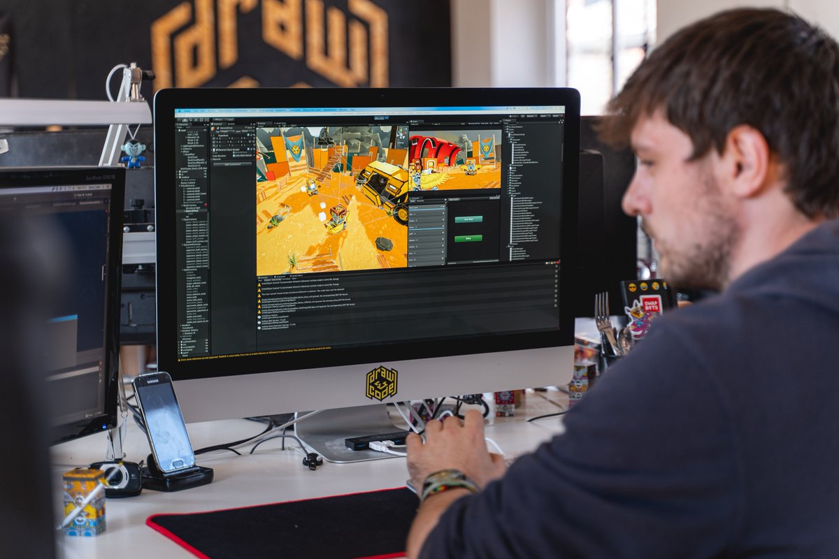 swapbots's tweet photo. Deep into #unity development.🕹

Big thank you to @PixelProMediaUK and @ukgamesfund. 📷

#ConnectedPlay #AR #Toys #MadewithUnity #Vuforia #SwapBots #iOSGames #AndroidGames #Tech #KidsGames #Development https://t.co/K4150RRBGu