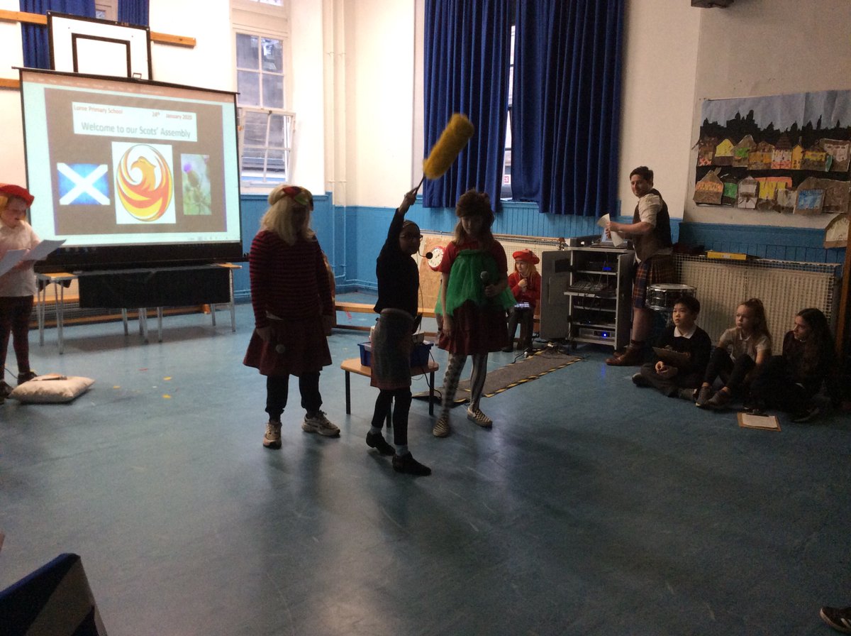 LorneSchool's tweet photo. The upper school enjoyed #SharingTheLearning at our Upper School #ScotsAssembly this morning. It was a chance to share songs, art and videos all about Scotland #ConfidentIndividuals #EffectiveContributors https://t.co/HZoiPz1411
