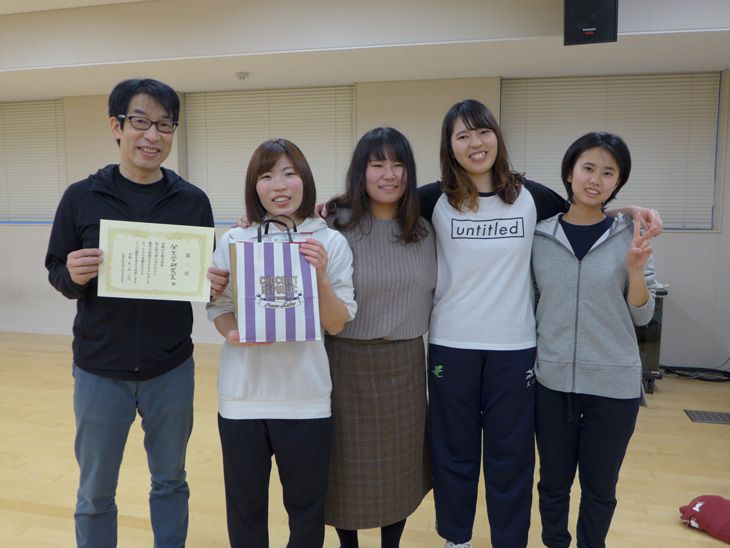 甲南大学 理工学部 生物学科 生物学科第5回卓球大会の熱戦の様子です 甲南大生物 生物学科杯 卓球