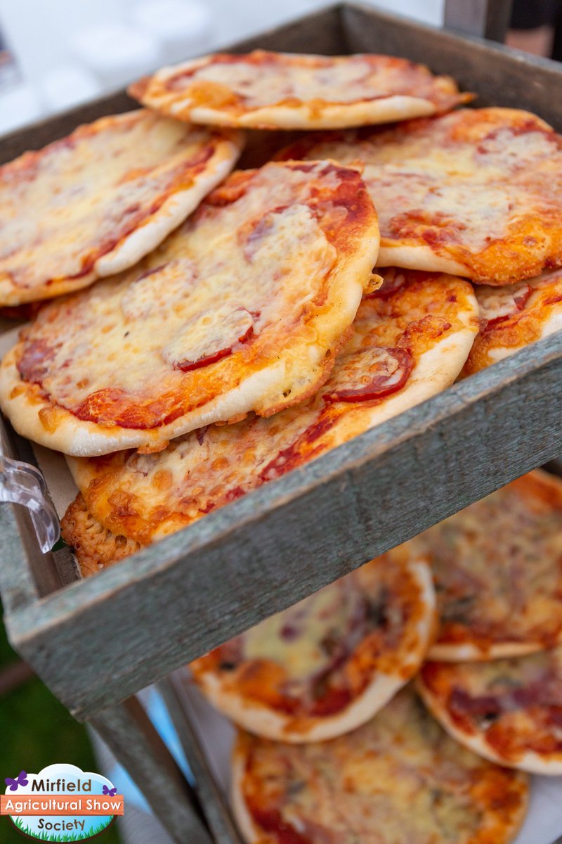 Mirfield Show tweet media