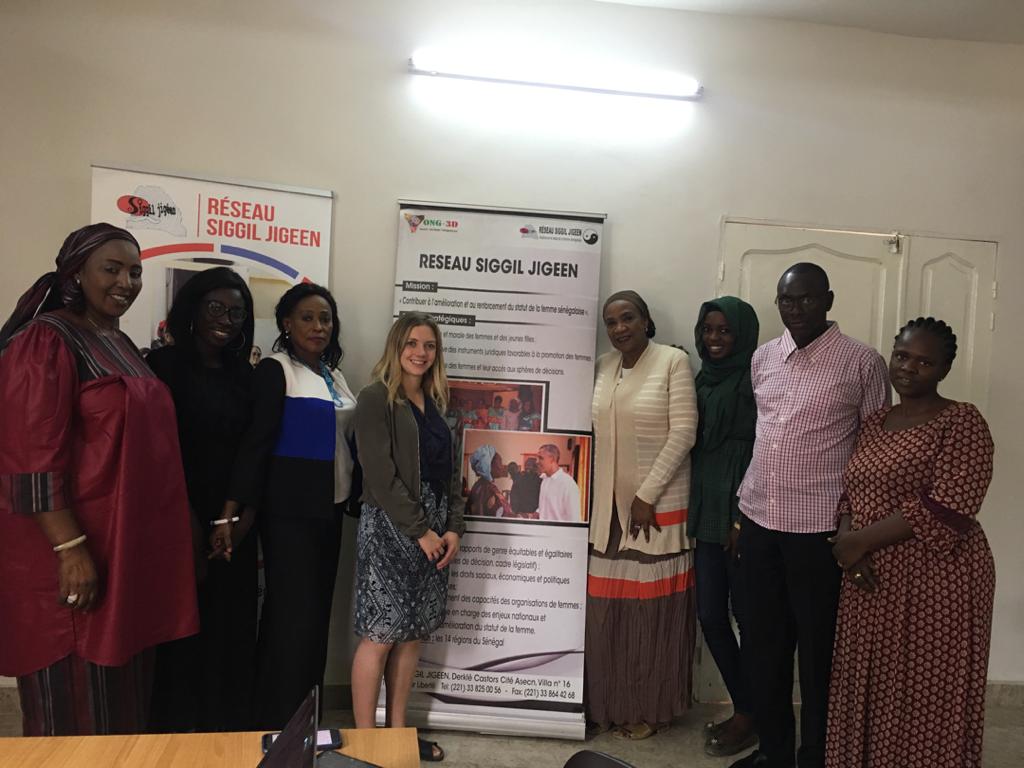rsiggiljigeen's tweet photo. #RSJ Atelier de Cocréation entre le Réseau #SiggilJigeen et Equal Measures 2030
#EM30 accompagne les défenseurs (res) de l’égalité de genre à mener un plaidoyer guidé par les données coordonnées, pour l'atteinte des ODD concernant les filles et les femmes #Kebetu
#Beijing25 https://t.co/9cc0CfDANl