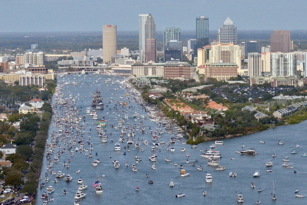 8_plamison's tweet photo. .@WFLA     Happy Gasparilla Eve!!!!!!      Eagle 8 will have LIVE COVERAGE of the Invasion &amp; the Parade @GasparillaTampa @CityofTampa #Gasparilla https://t.co/nms8doeFsc