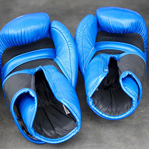 We were so pleased to be able to help <a href="/thegrangesch/">The Grange School</a> #Aylesbury with funding for #Boxfit classes.
The first session was hosted by English Middleweight Champion Linus Udofia! 🥊
Read all about it here 👇 (If you'd like funding advice, get in touch with us!)
ow.ly/2VNf50y0ZiH