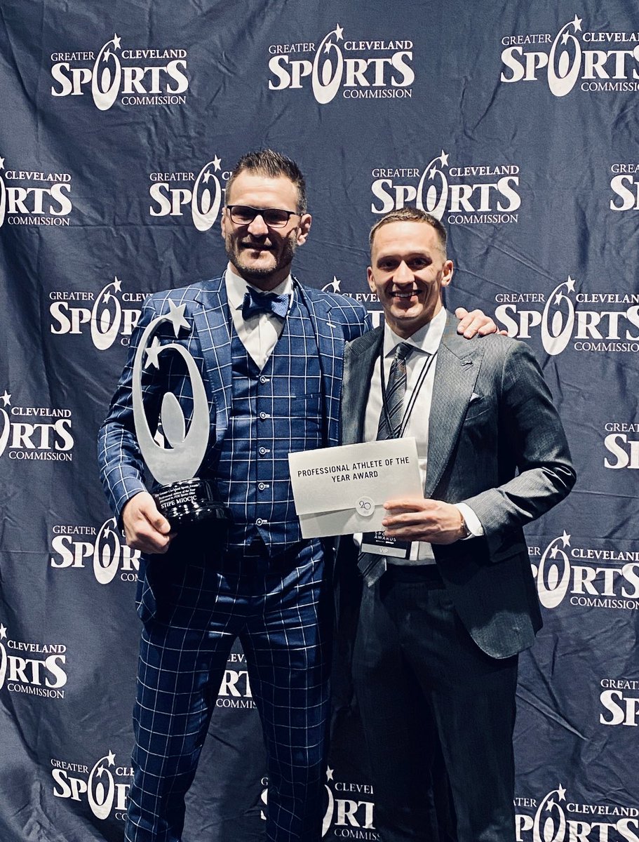 stipemiocic's tweet photo. THANK YOU TO ALL OF MY FANS!!! We did it. Honored and privileged to have won Professional Athlete of The Year and bring another title to The Land! #SM #CLESportsAwards https://t.co/WlGLLzAEcO