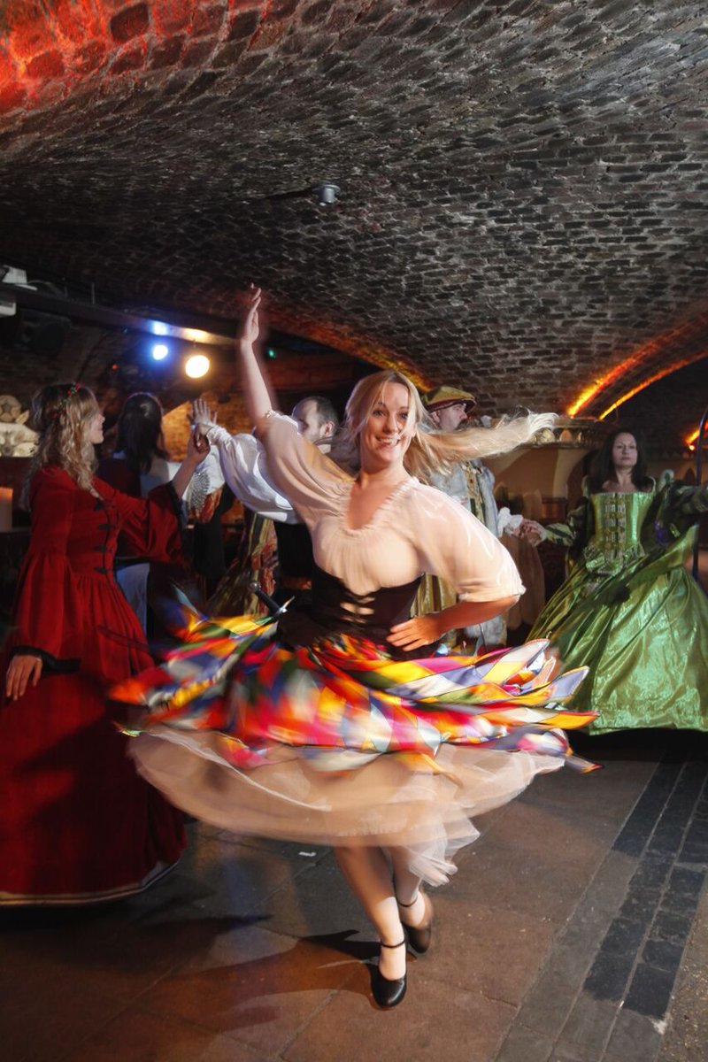 MedievalBanquet's tweet photo. Calling all the birthdays in January, February and March!🥳🤩🎁

FREE BIRTHDAY TICKET at The Medieval Banquet if your birthday is in the same month as The Medieval Banquet show.

Call 0207 480 5353, terms and conditions apply. https://t.co/ent9SmZWZM