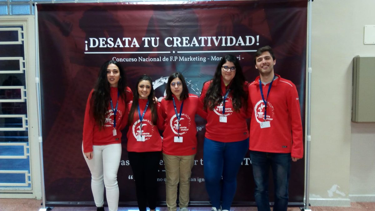 cpilosenlaces's tweet photo. Nuestro equipo #enlaza2 de Marketing y Publicidad ya está trabajando por ¡la mejor campaña! en el #MarketingChallengeIV 
@fp_aragon https://t.co/3gvrAyE3Iu