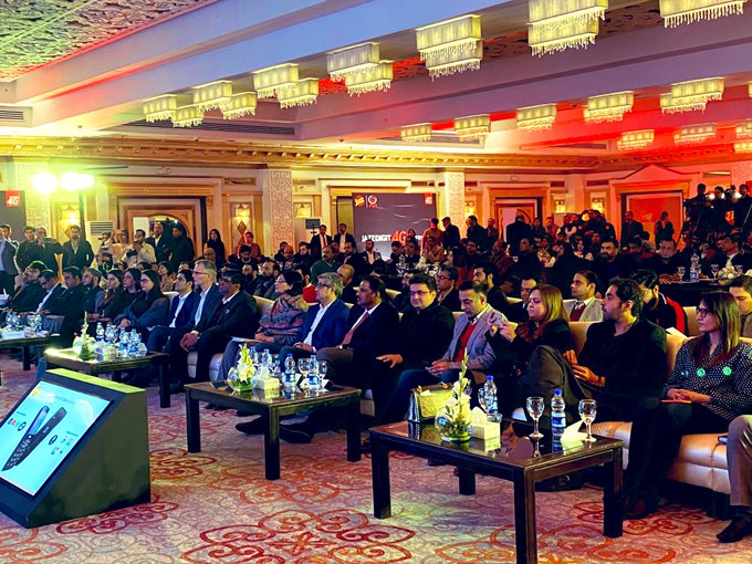 SaniaNishtar's tweet photo. Glad to speak at the launch of highly affordable #JazzDigit4G smartphone yesterday. Most of digitally excluded segments are poor women, & @Ehsaas_Pk has multiple initiatives that can utilize @jazzpk digital technologies to target neediest population effectively. @MoIB_Official https://t.co/9Yc1IfIEjQ