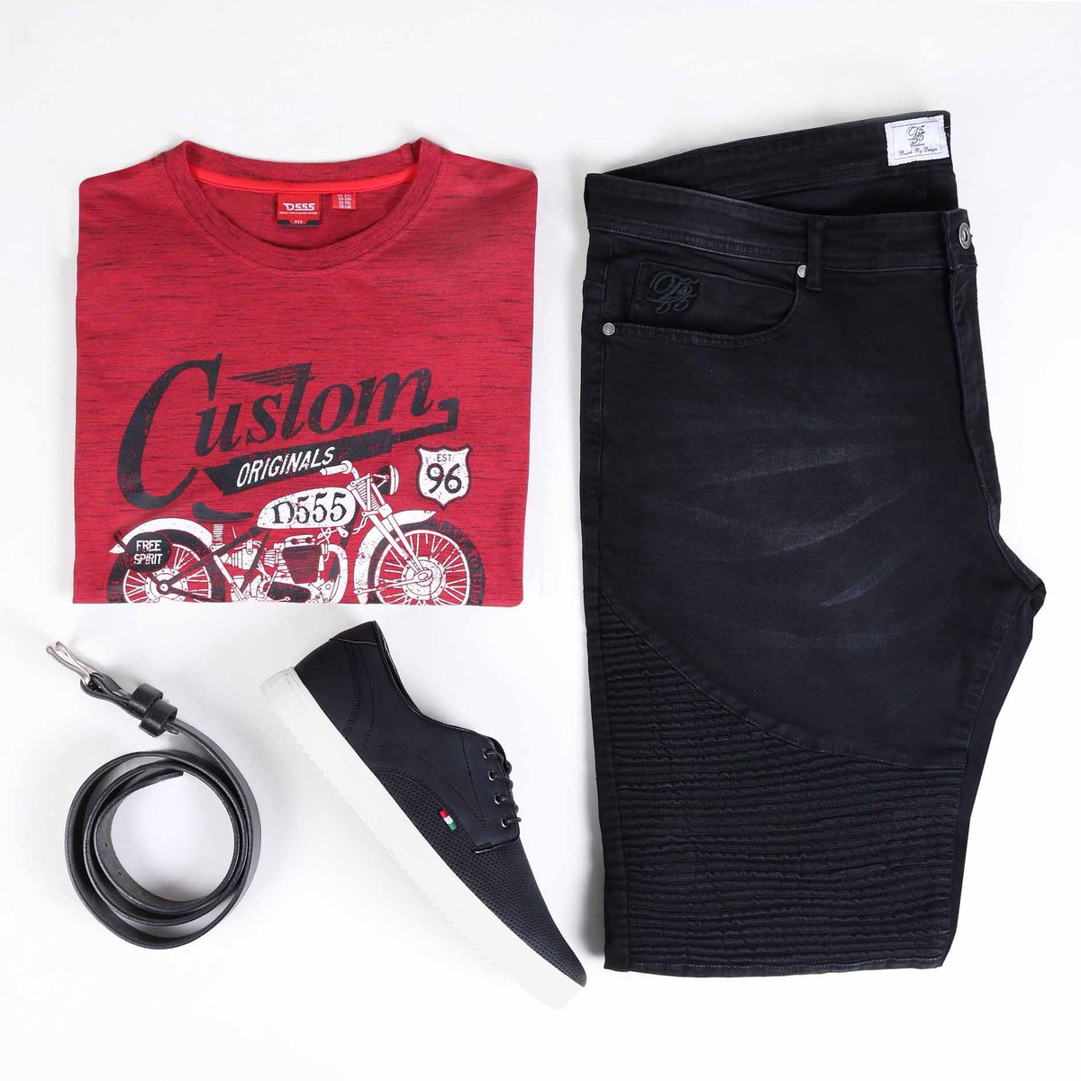 NowDesign1's tweet photo. It’s a biker print kinda day today-print t-shirt at Duke Clothing with print design by Now.

#bikertshirt #motorbikegraphic #bikerprint  #tshirtdesigner #graphictshirt #placementprint #fashionprint #graphicdesigner #motorbikedesign #retromotorcyle #fashionprint #menswear https://t.co/Nr2m7opPKz