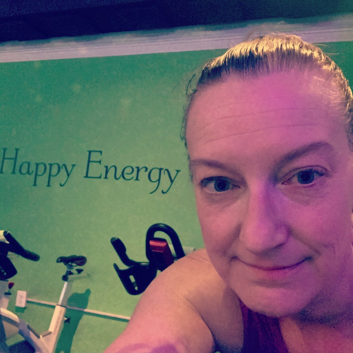 TeresaLill262's tweet photo. Day 24 #ragnar31daychallenge
Got my Friday sweat on at #CycleChi
#momsrunthistown #runVA #bikeVA #keepshowingup #strongereveryday #pudgyrunner #happyenergy https://t.co/Xk18xHFh4W