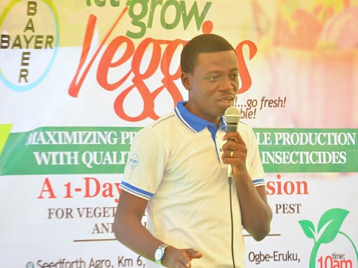 ObaAkobi's tweet photo. Flashback to BAYER's Let's Go Veggies 2019.
Knowledge, whilst being an abstract factor, is a key "input" for food security. Over the years, @Sedfort &amp; @seedforthagro have gathered knowledge on how to grow veggies in Nigeria. We delighted farmers by sharing relevant knowledge.#FBF https://t.co/0YuTVcSOkM