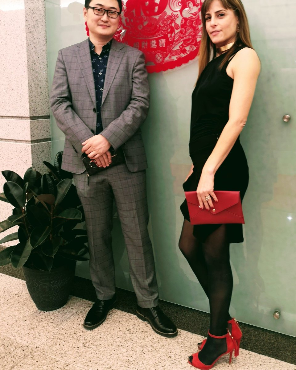 Beautyskew's tweet photo. Thank you to my good friend &amp; co-founder of Unipx media, Tiring Win, celebrating Chinese New Year with me at this gorgeous event!  #unipx #chinesenewyear2020 #culturalunderstanding #red 🍾🥂💥 https://t.co/7ybgAHiSdw