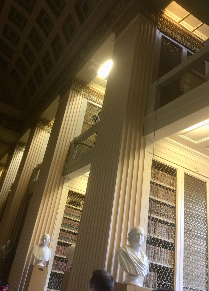 emmagakdag's tweet photo. Wish I’d brought my sketchbook! #greatvenue #playfairlibrary #oldcollege but no women immortalised in stone... #ScotHELD https://t.co/CTvHajNi1r